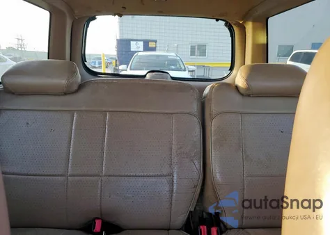 1998 Ford Explorer из США, поврежденный, VIN 1FMZU32E9WZA79111